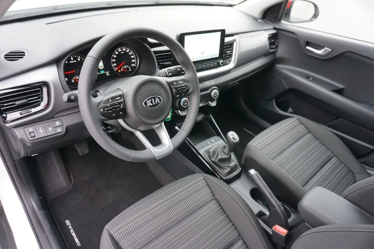 Kia Stonic 1.0 T-GDI mHev Navi...  Image 8