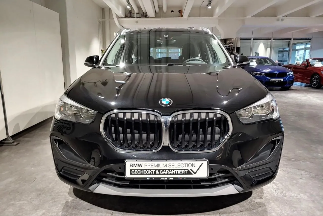 BMW X1 sDrive18d Business Advantage Image 2